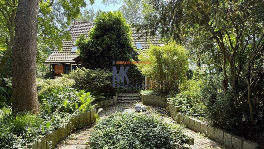 Terrasse : Wasserspiel Einfamilienhaus Syke
