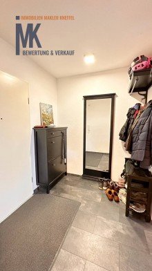 Garderobe +++ RESERVIERT+++Brinkum- TOP 4 Zi. in Zentrumslage zu verkaufen