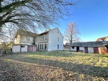 8 Ex- Wohn-Gesch�ftshaus in guter Lage zu verkaufen