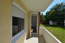 Bild... Eine EG wohnung wie ein Reihenhaus mit Terrasse und Balkon zu verkaufen
