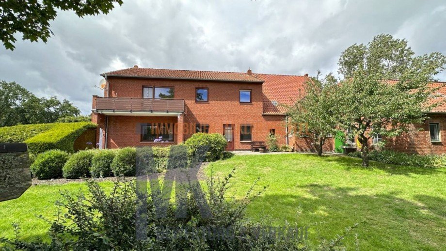 R�ckseite Zweifamilienhaus Syke