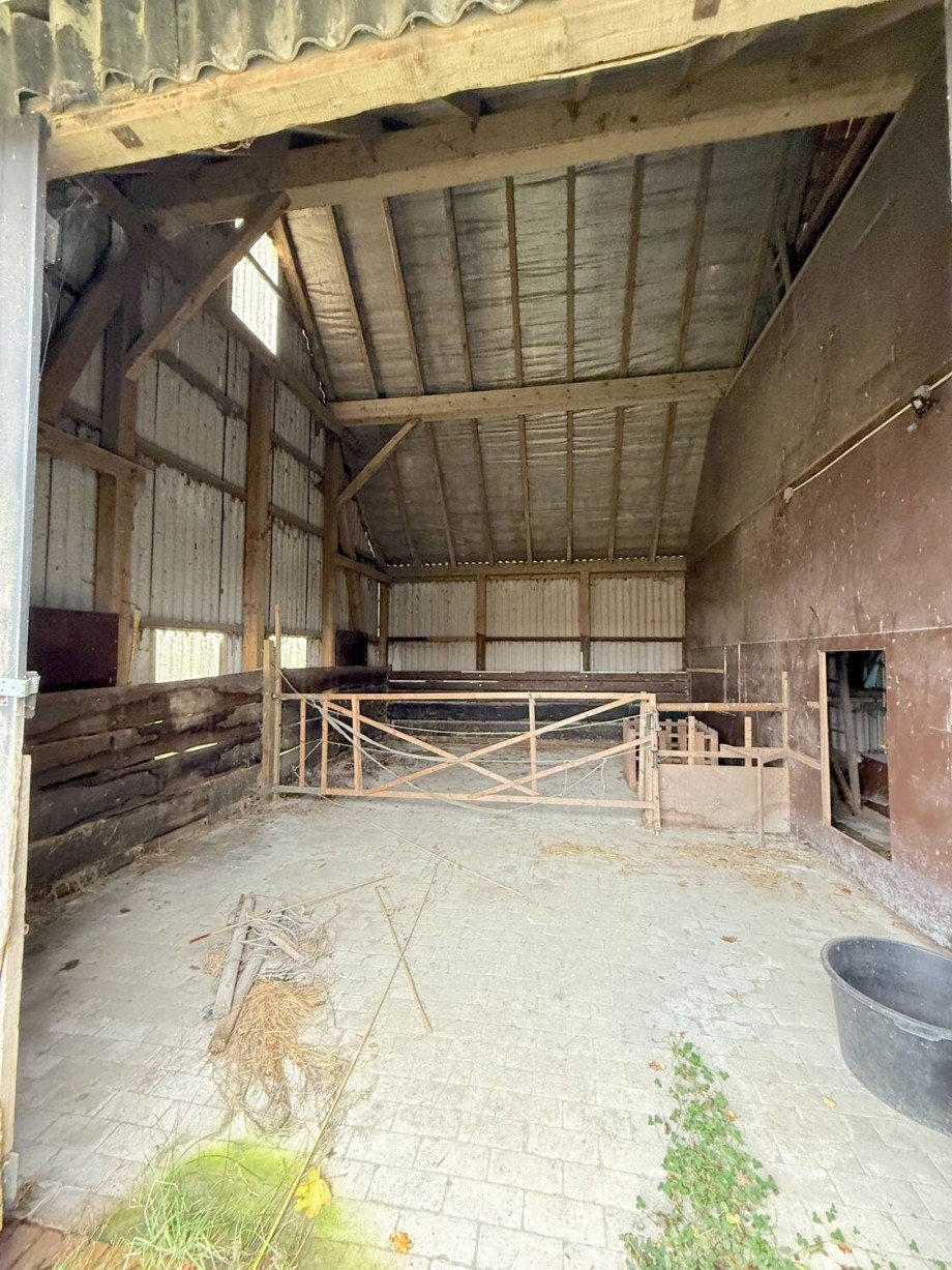 Stall linke H�lfte Einfamilienhaus Mellinghausen