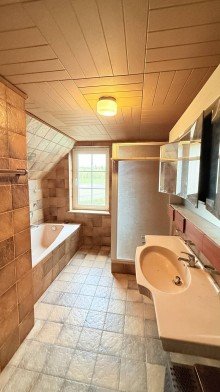 Bad OG Resthof + 1 ha Land zu verkaufen