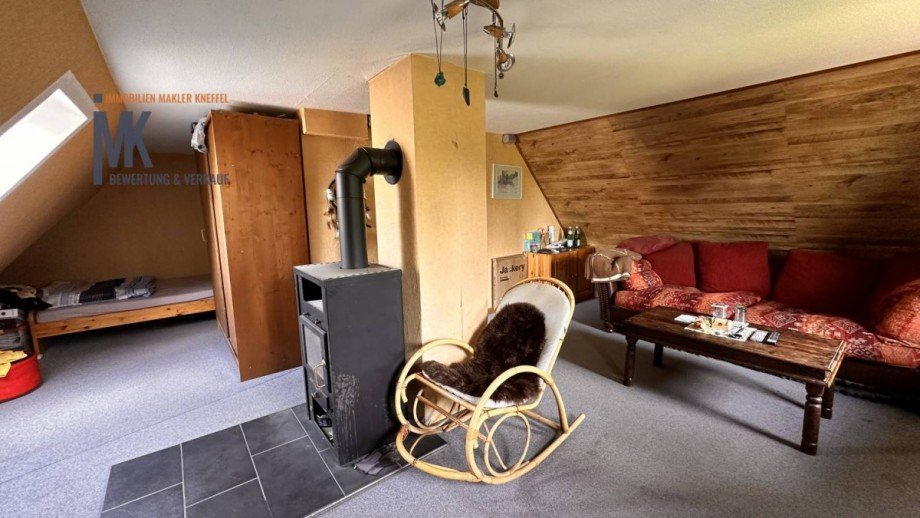 Wohn-Schlafzimmer OG Einfamilienhaus Diepenau