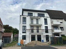Front 01.09.23 nr. 2 NEUBAU Erstbezug MFH mit gehobener Ausstattung zu verkaufen