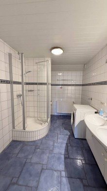 Bad ELW +++ RESERVIERT+++Vor den Toren von Wildeshausen - modernisierter Resthof zu verkaufen