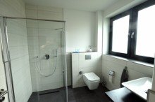 Bild... Junges modernes Stadthaus zu verkaufen