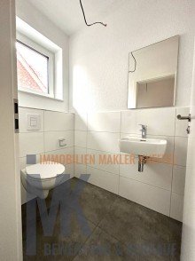 G�ste WC +++ RESERVIERT++++NEUBAU - KFW 40 Doppelhaush�lfte zu vermieten