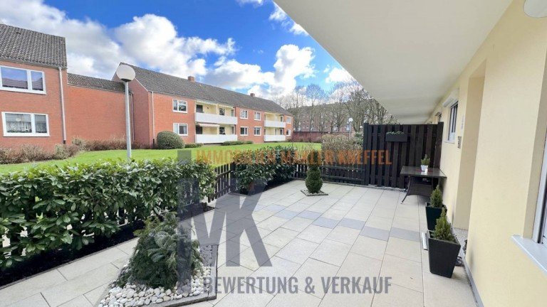 Terrasse Bremen Etagenwohnung F�r Anleger: altengerechte- TOP gepflegte Wohnung mit Terrasse und Balkon zu verkaufen