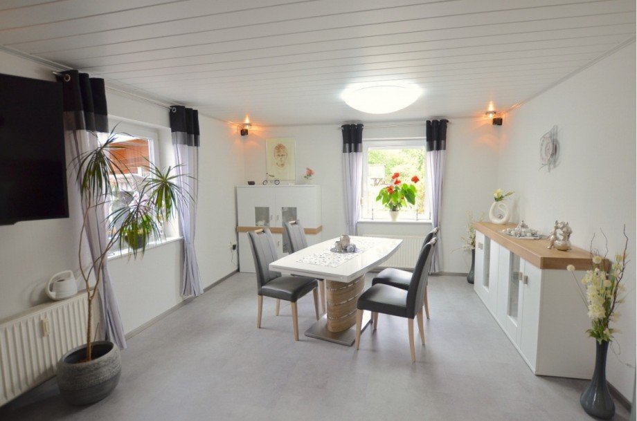 Bild... Zweifamilienhaus Syke