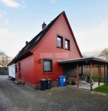 Bild... kleine modernisierte Haush�lfte in Hasport zu verkaufen.