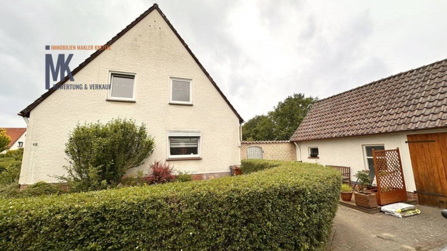 Seite Einfamilienhaus Bruchhausen-Vilsen