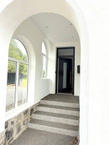 Treppenaufgang Rehburg-Loccum 3 Familienhaus + Bauplatz zu verkaufen