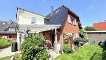 Seite +++ RESERVIERT+++Barrien- sonniges Einfamilienhaus zu verkaufen