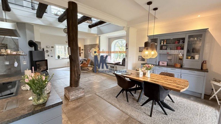 WZ Essen Weyhe Einfamilienhaus +++RESERVIERT+++Weyhe- sch�n wohnen im kernsaniertem Resthof