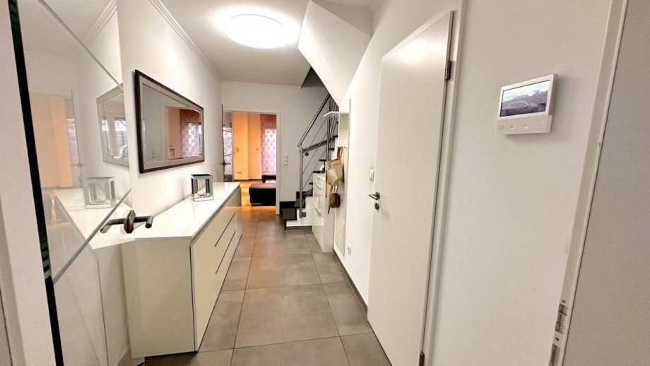 Flur Doppelhaush�lfte Schwanewede / Neuenkirchen