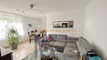Wohnzimmer F�r Anleger: altengerechte- TOP gepflegte Wohnung mit Terrasse und Balkon zu verkaufen