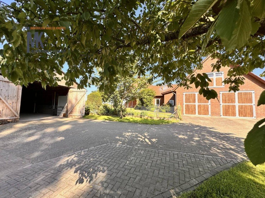 Stallung R�ck Zweifamilienhaus Verden (Aller) / Dauelsen