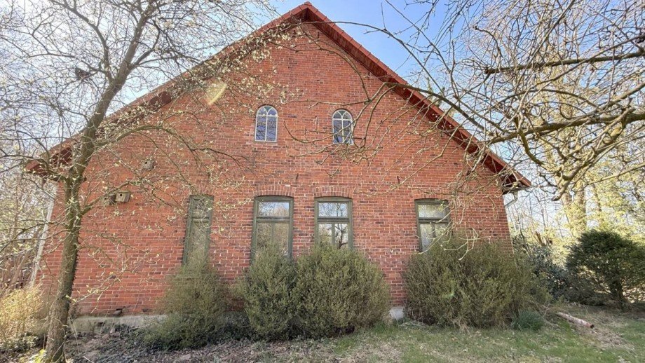 R�ckseite Giebel Einfamilienhaus Kirchseelte