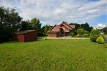Bild... Schn�ppchen-  Haush�lfte mit grossen Garten zu verkaufen