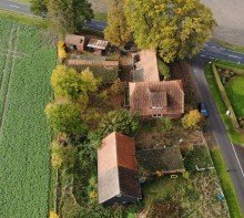  Resthof + 1 ha Land zu verkaufen