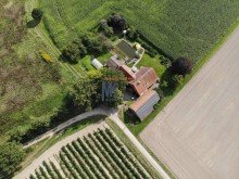  Modernisierter Resthof in Alleinlage + 4 ha Pachtoption zu verkaufen