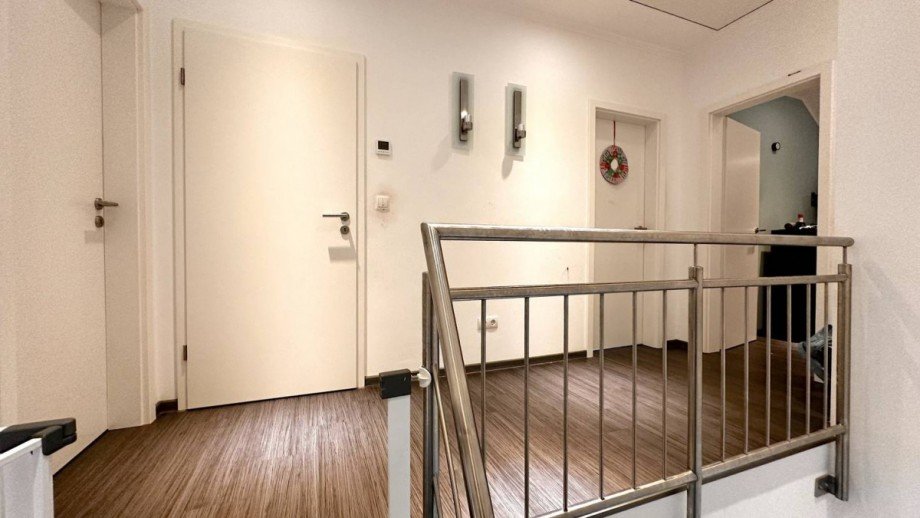 Flur OG Doppelhaush�lfte Schwanewede / Neuenkirchen