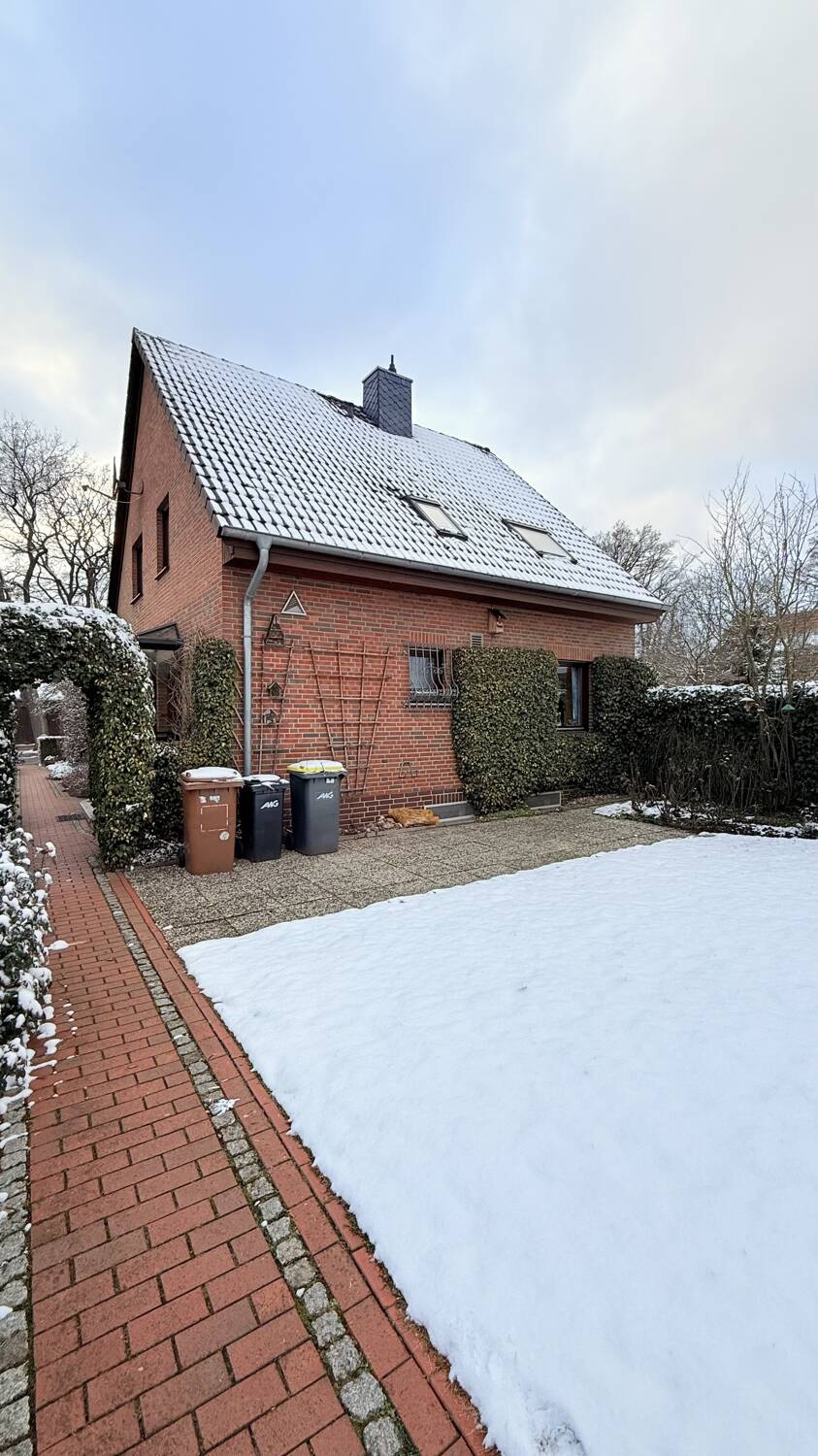 R�ckseite Reihenendhaus Bassum / Gro� Bramstedt