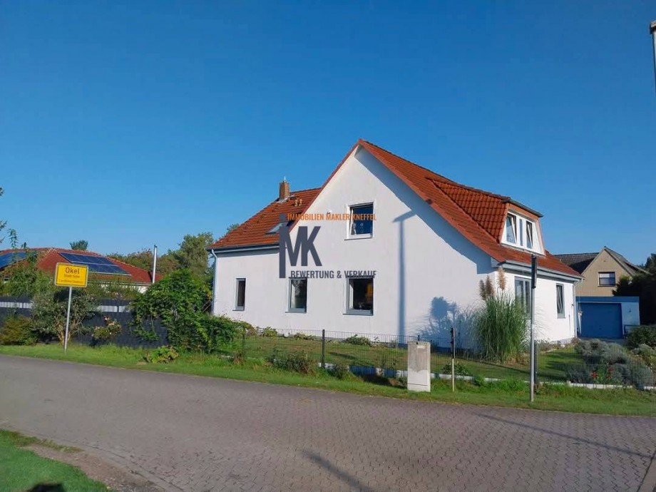 Seite Zweifamilienhaus Syke / Okel