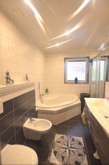 Bild... modernisierter Bungalow in guter Lage zu verkaufen