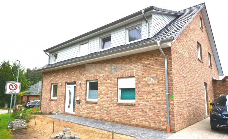 Bild... Harpstedt Einfamilienhaus Neuwertiges Haus aus 2018 mit dem gewissen etwas...