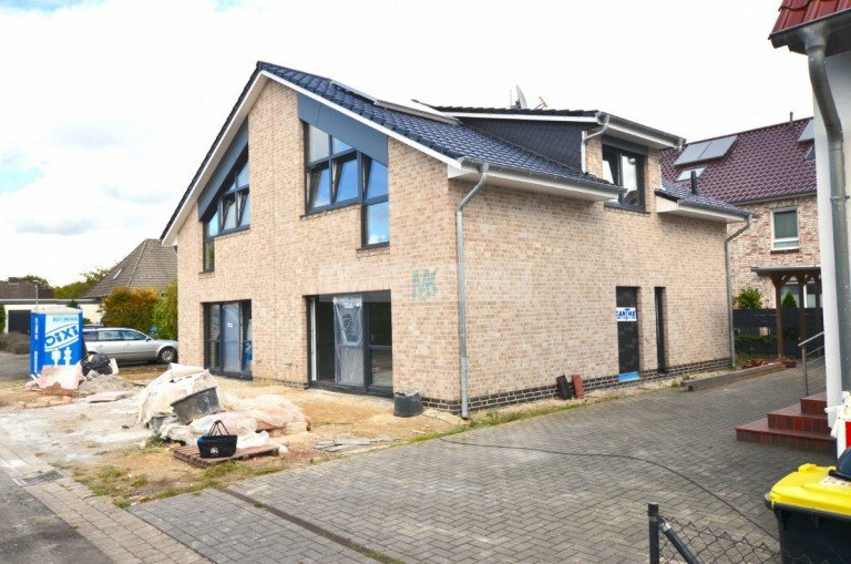 Bild... Weyhe Doppelhaush�lfte Neubau- ERSTBEZUG kleine Haush�lfte in ruhiger und zentraler Lage von Kirchweyhe zu vermieten