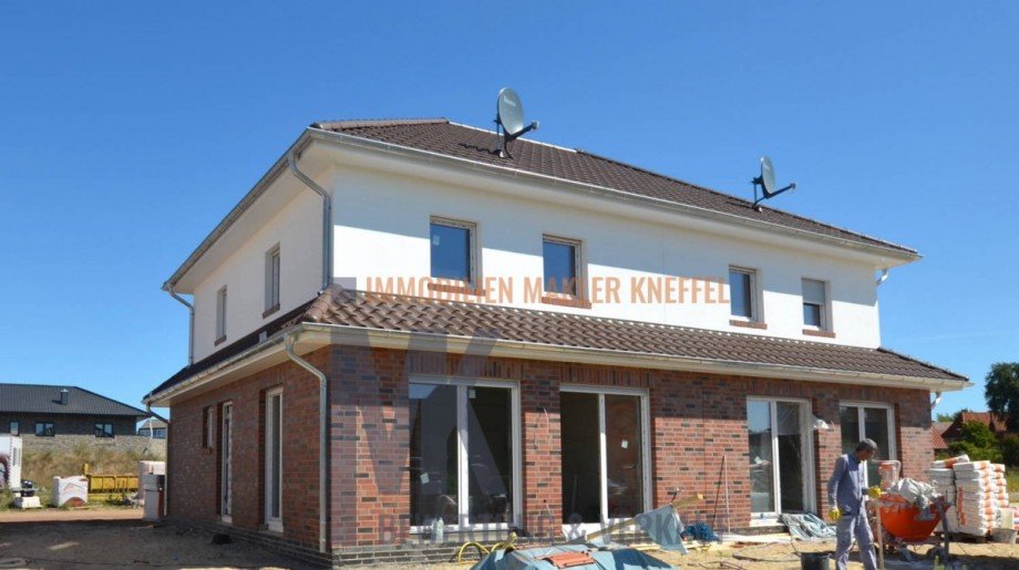 DSC_0027 Doppelhaush�lfte Sulingen