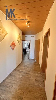 Flur Neuenkirchen. bezahlbarer- modernisierter Altbau in guter Wohnlage zu verkaufen