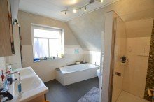 Bild... gepflegtes Einfamilienhaus, Vollkeller und energetisch Top zu verkaufen