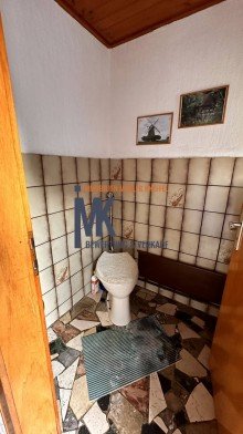  Abriss- oder Sanierungshaus zu verkaufen- VB