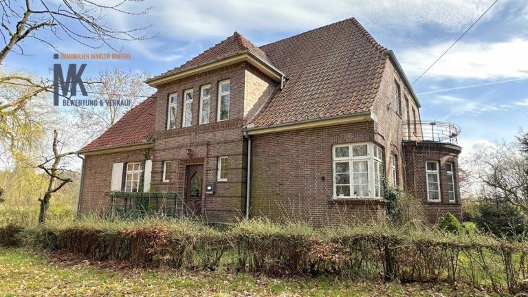 Front Bassum Einfamilienhaus +++ VERKAUFT+++Art Deco Landhaus zu verkaufen