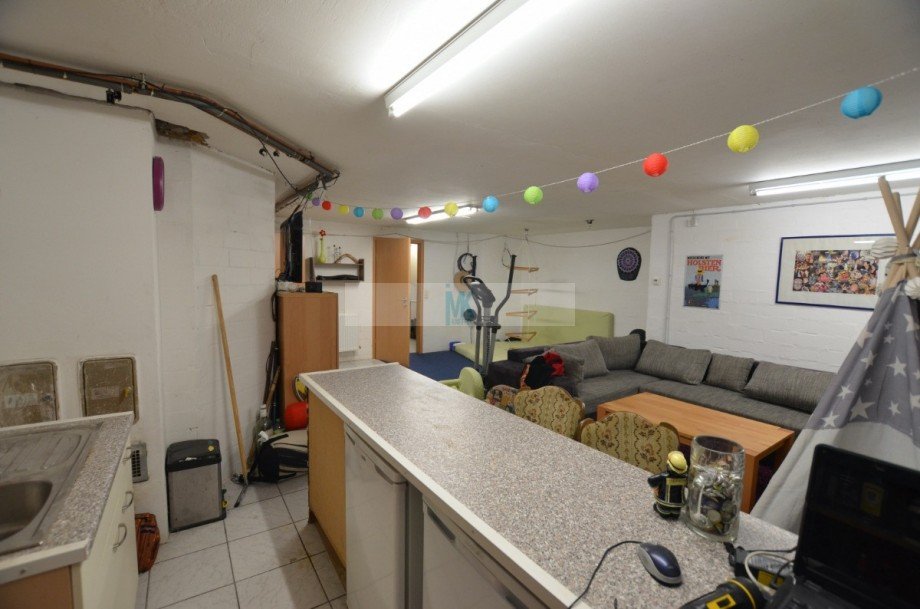 Partykeller mit Tresen Einfamilienhaus Ganderkesee